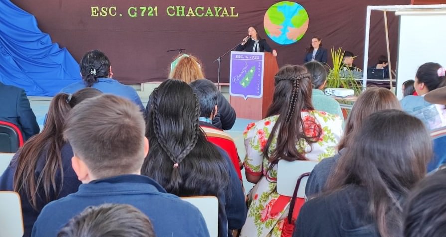 Importante donación a Escuela Santa Juana de paneles fotovoltaicos y baterías sustentables Ecoflow